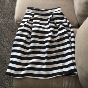 Midi striped skirt